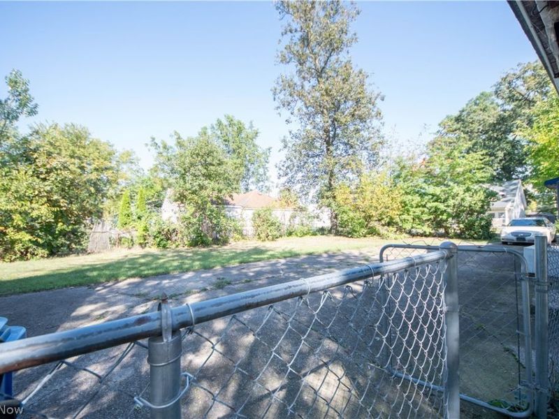 304 Parkland Boulevard, Vermilion, OH 44089 Photo 8