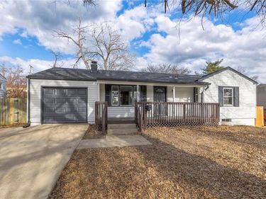 3303 N Mccoy Street, Independence, MO 64050