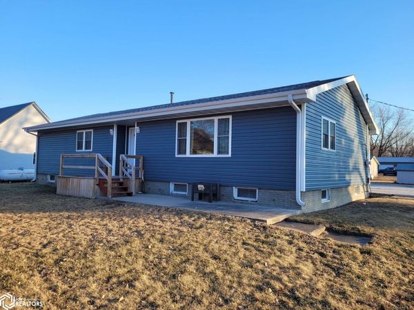 105 E 6Th Street, Delta, IA 52550