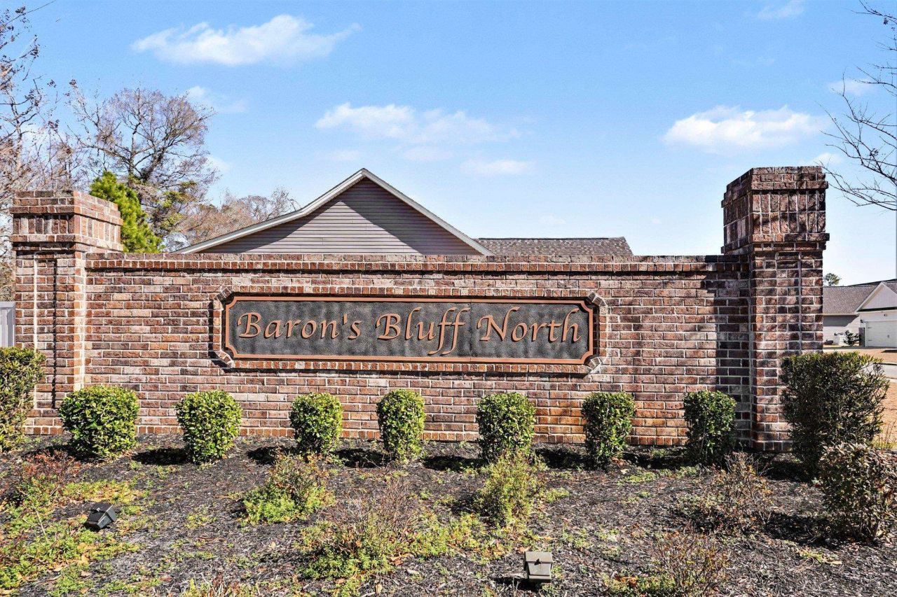 1050 Kennington Ct. Photo 32