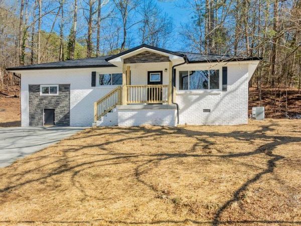 600 1st Street, Lafayette, GA 30728