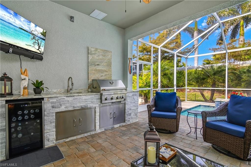 10755 Manatee Key Ln, Estero, FL 33928 Photo