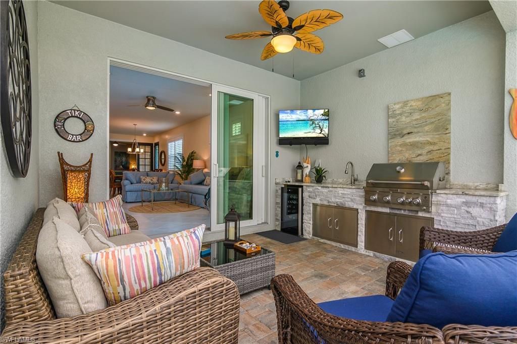 10755 Manatee Key Ln, Estero, FL 33928 Photo