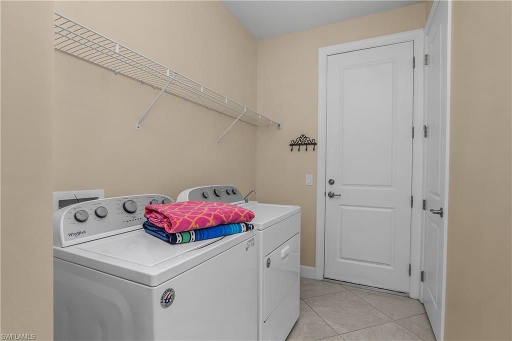 10755 Manatee Key Ln, Estero, FL 33928 Photo