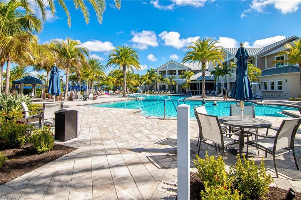 10755 Manatee Key Ln, Estero, FL 33928 Photo