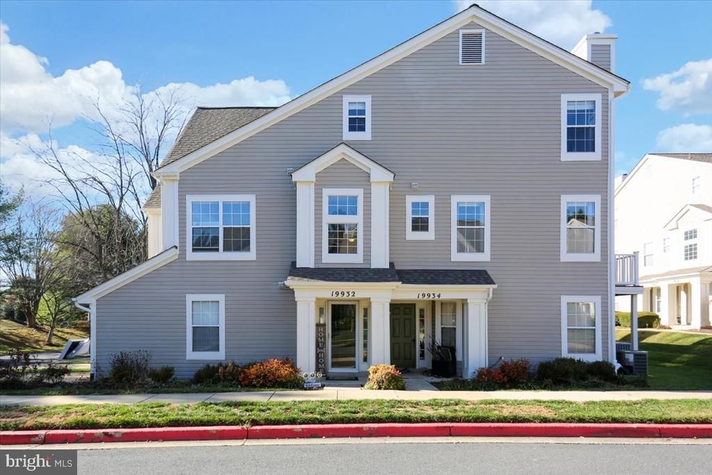 19932 Dunstable Circle, Unit 202, Germantown, MD 20876 Main Photo