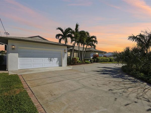 3963 14TH STREET NE, ST PETERSBURG, FL 33703