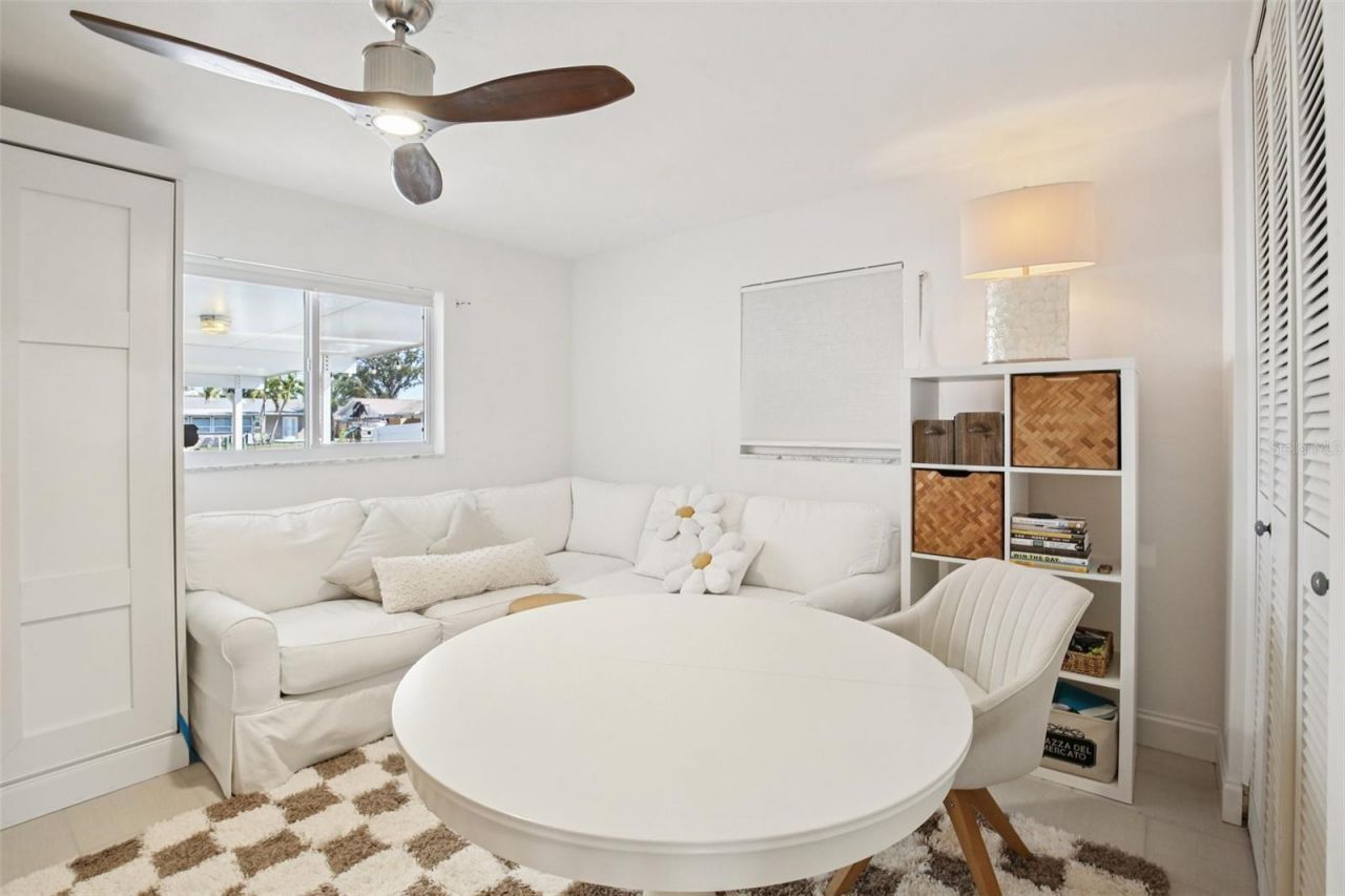 3963 14th Street Ne, Saint Petersburg, FL 33703 Photo