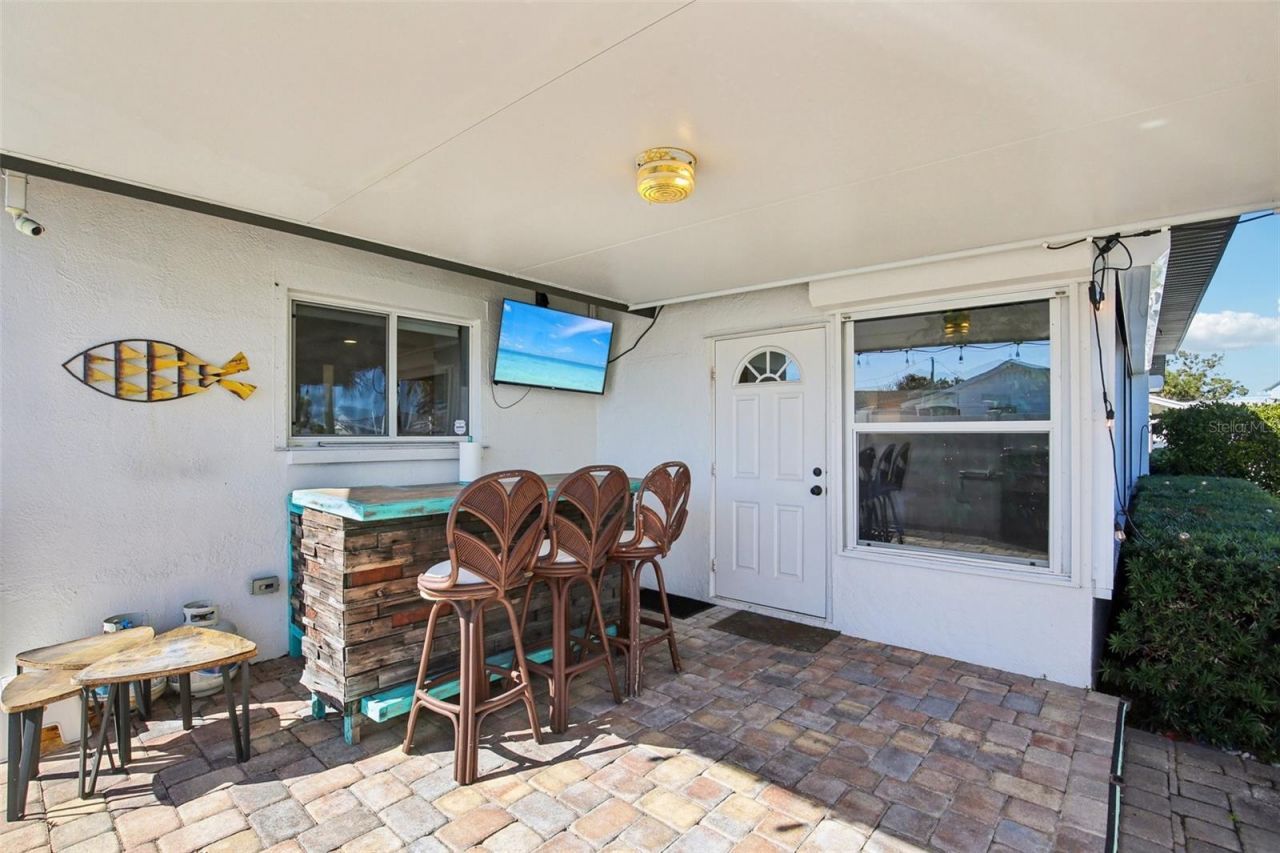 3963 14th Street Ne, Saint Petersburg, FL 33703 Photo