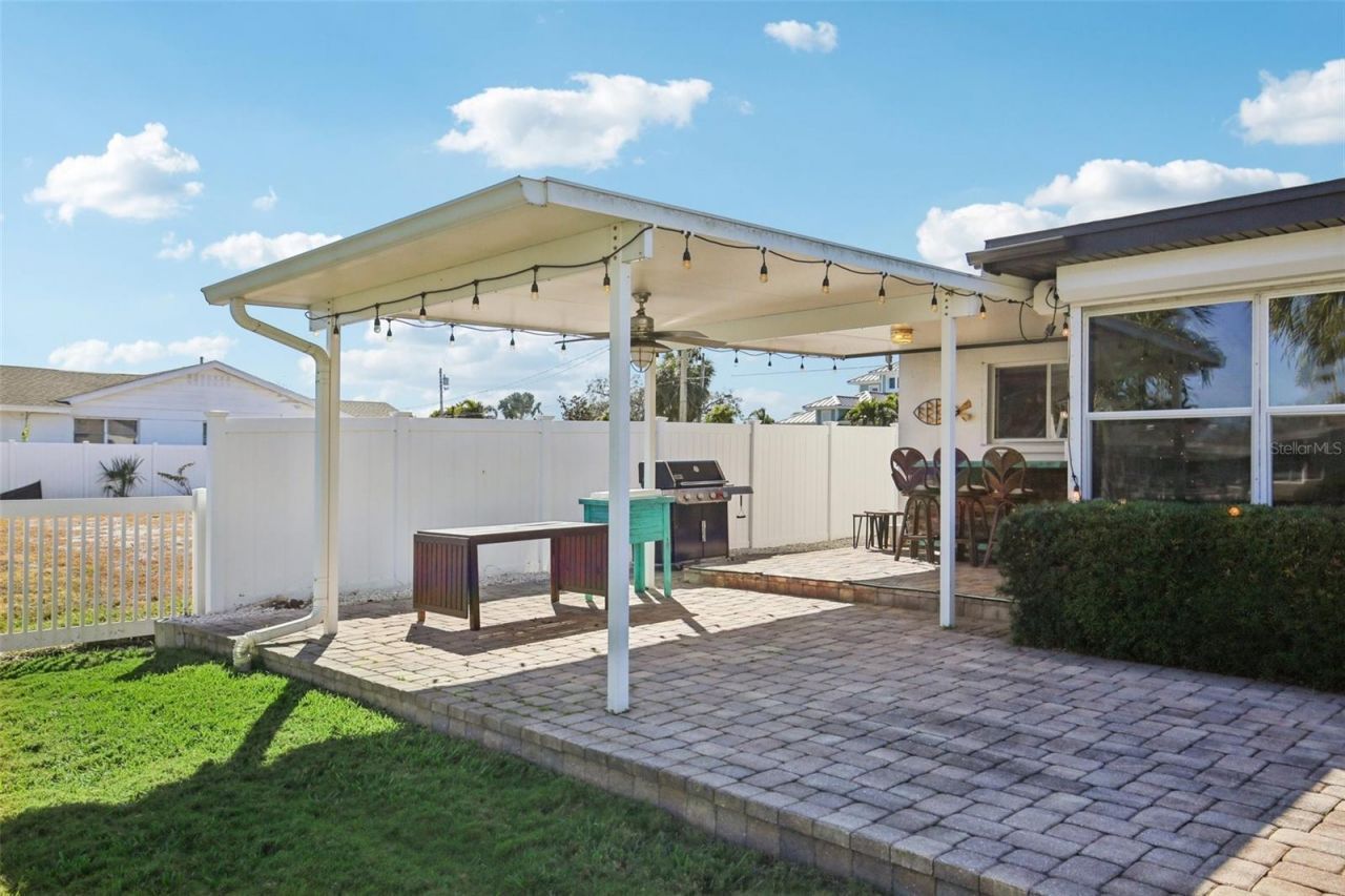 3963 14th Street Ne, Saint Petersburg, FL 33703 Photo