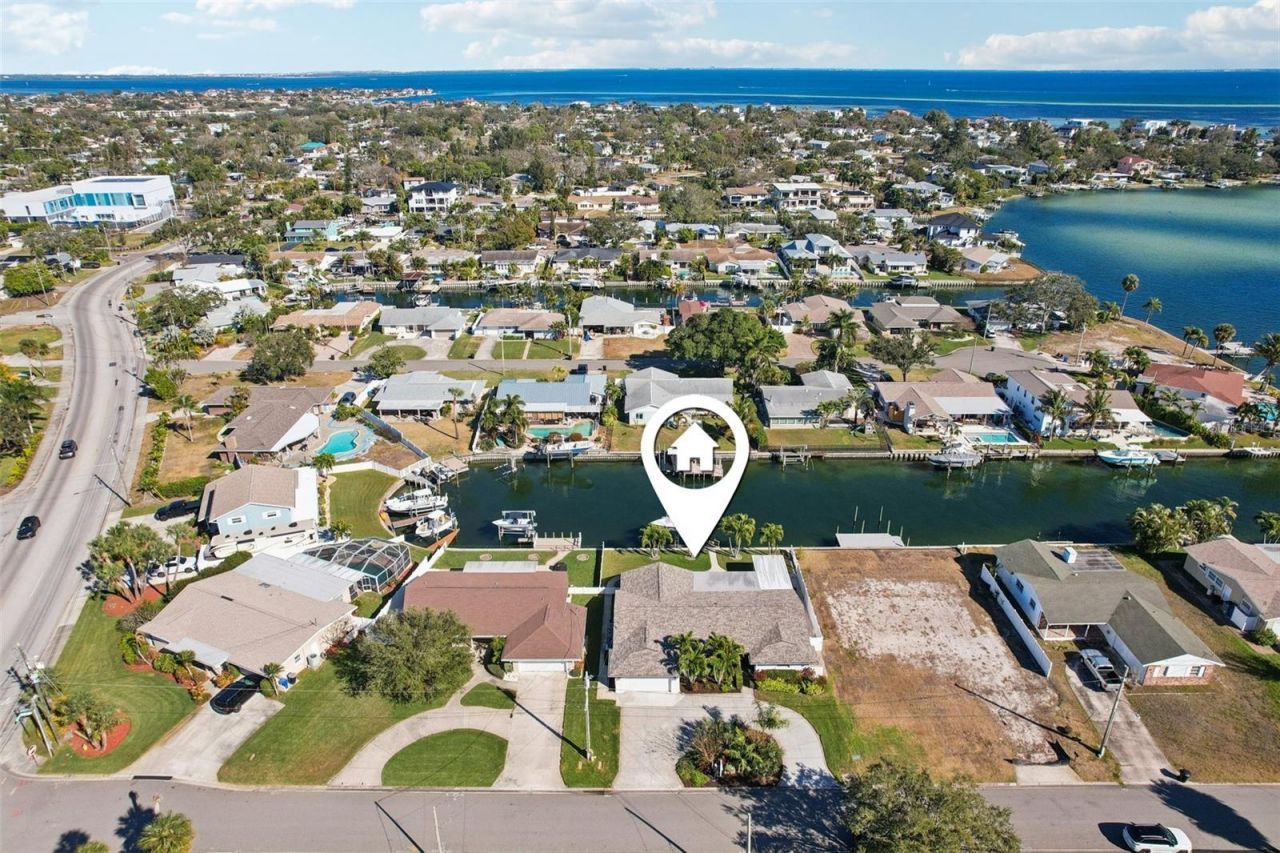 3963 14th Street Ne, Saint Petersburg, FL 33703 Photo