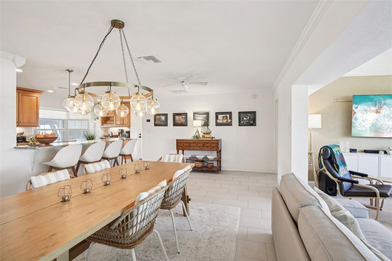 3963 14th Street Ne, Saint Petersburg, FL 33703 Photo