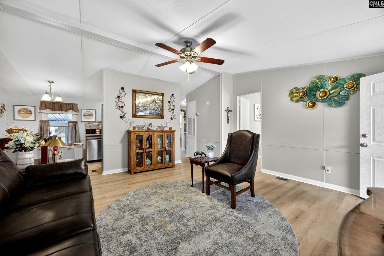 1037 Natures Cove Road Photo 18