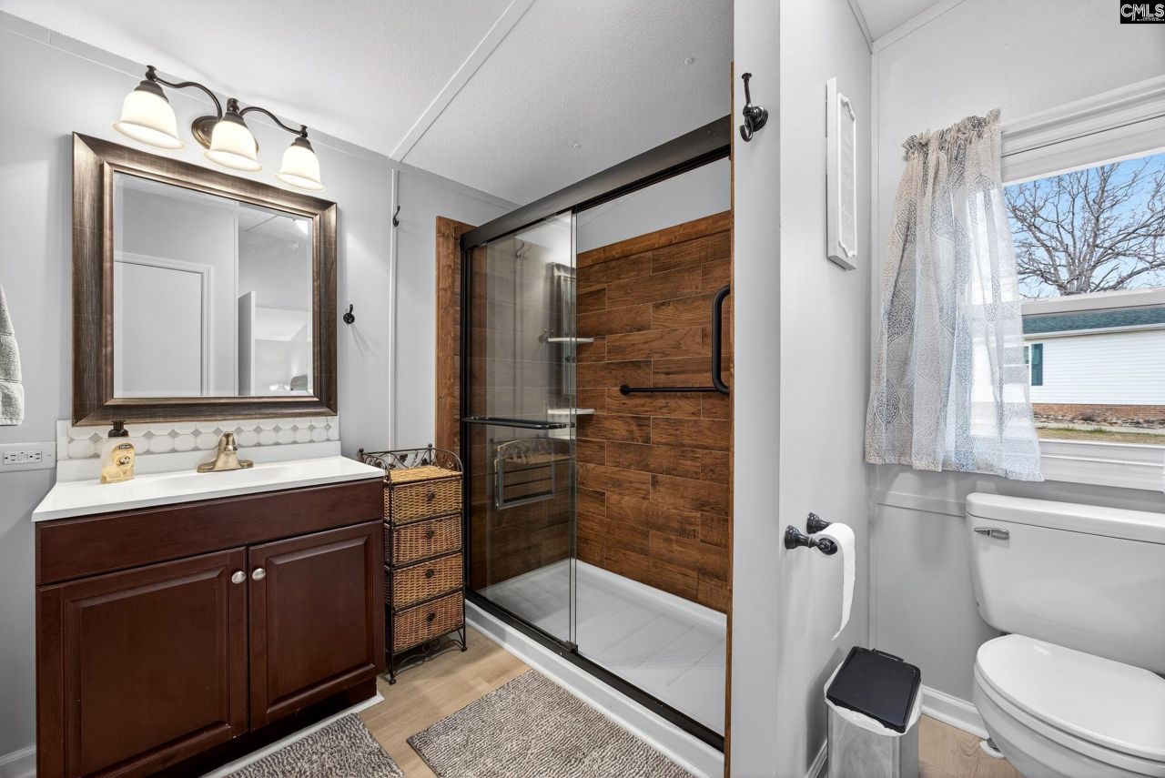 1037 Natures Cove Road Photo 24