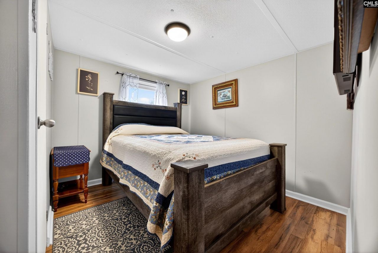 1037 Natures Cove Road Photo 37