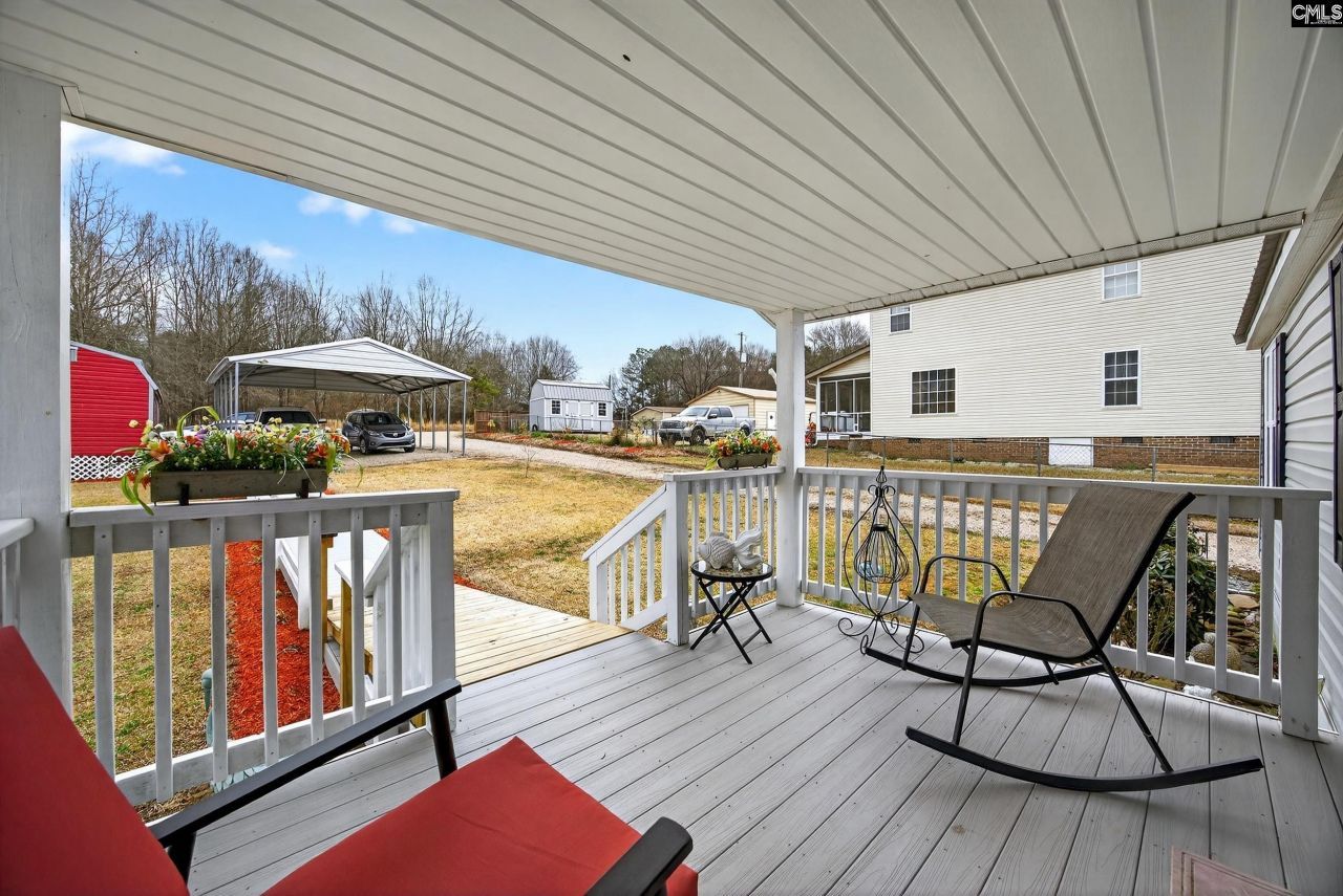 1037 Natures Cove Road Photo 5