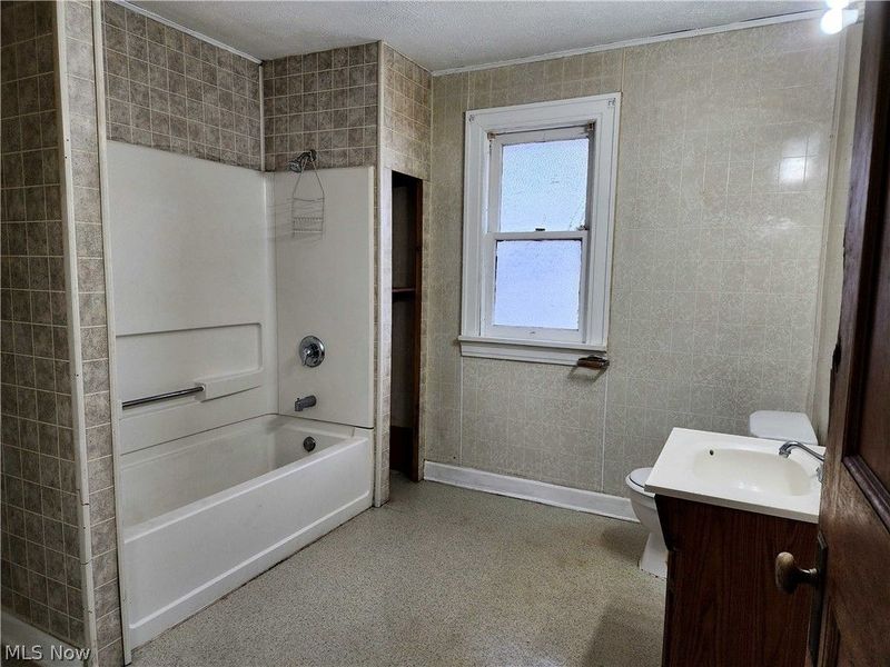 104 6th Street NE, Massillon, OH 44646 Photo 15