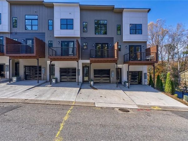 2323 Mason Drive , Unit D21, Atlanta, GA 30316
