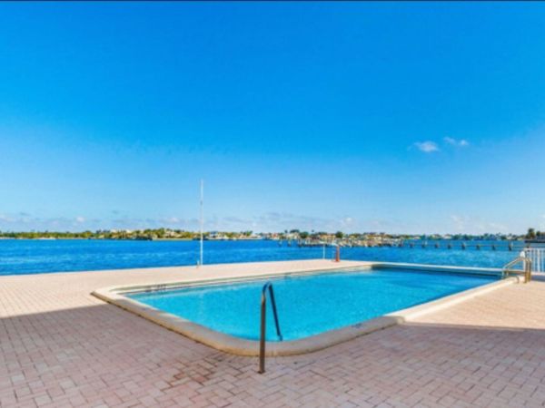 1810 New Palm Way, Unit 118, Boynton Beach, FL 33435