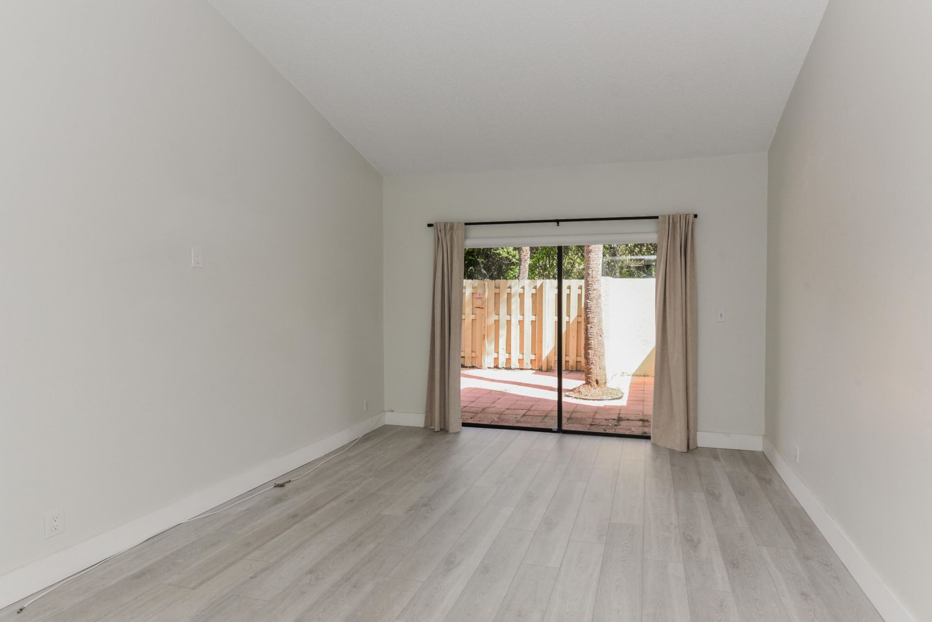 1400 NW 9th Avenue, Unit B-8, Boca Raton, FL 33486 Photo