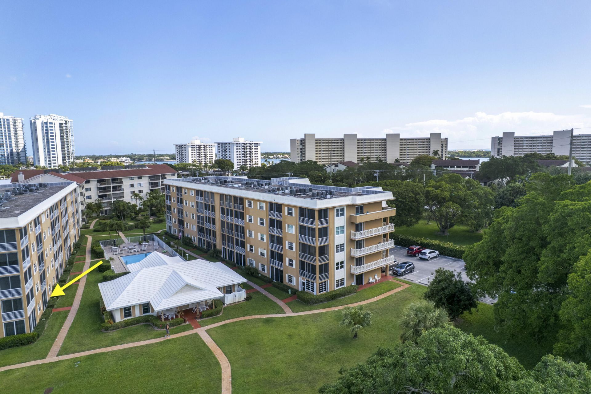 308 Golfview Road, Unit 107, North Palm Beach, FL 33408 Photo