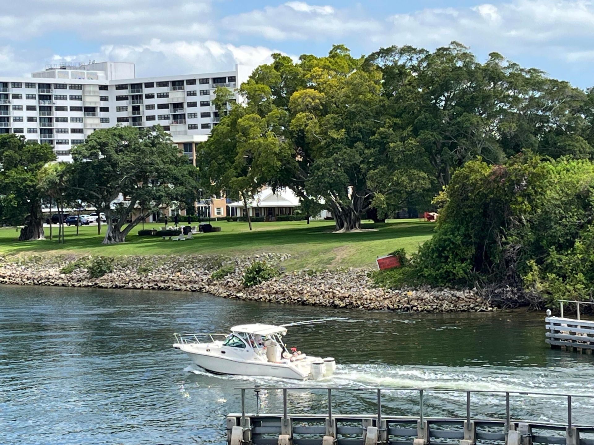 308 Golfview Road, Unit 107, North Palm Beach, FL 33408 Photo