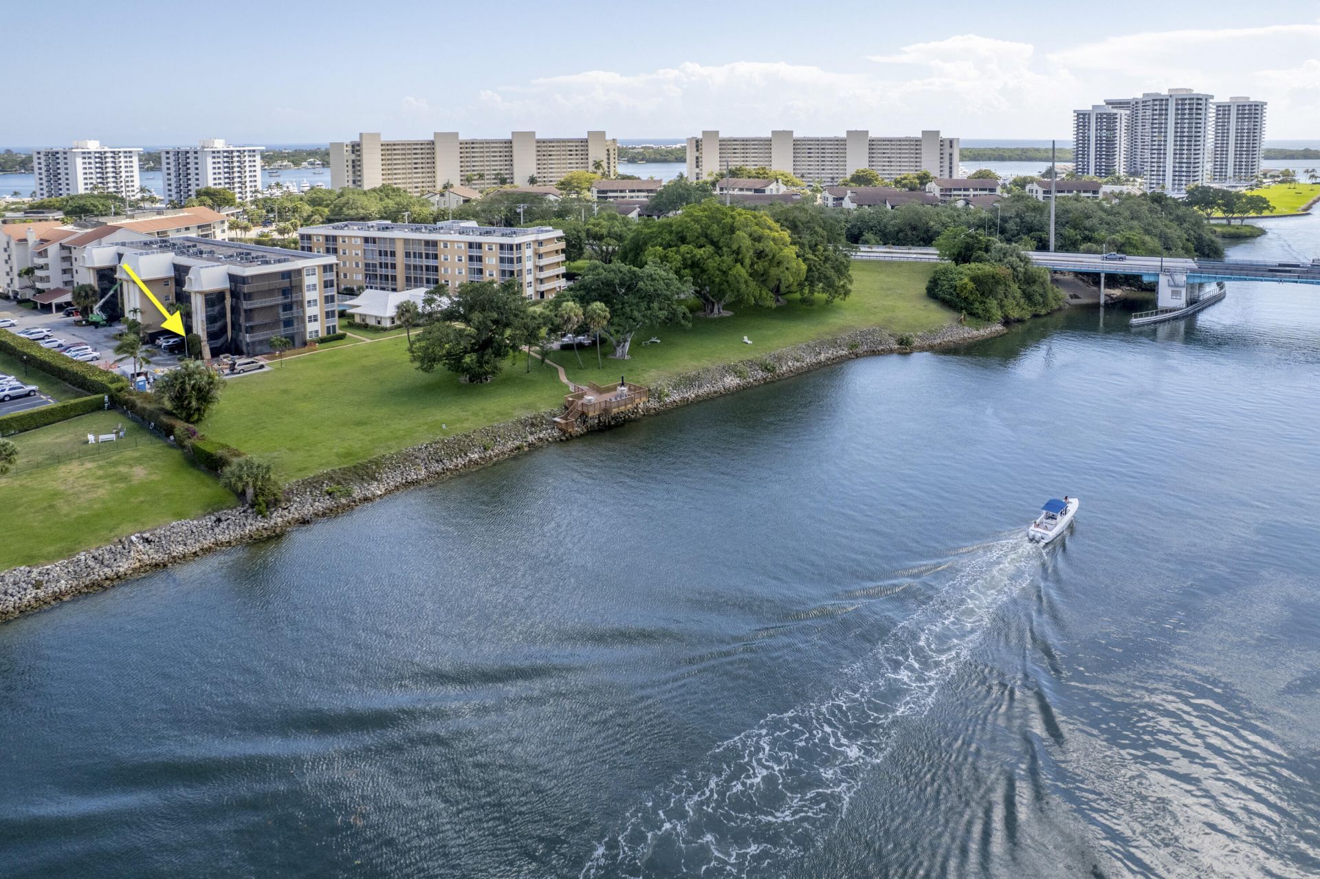 308 Golfview Road, Unit 107, North Palm Beach, FL 33408 Photo