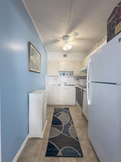2381 Sunset Avenue, Unit 414, Lake Worth Beach, FL 33461 Photo