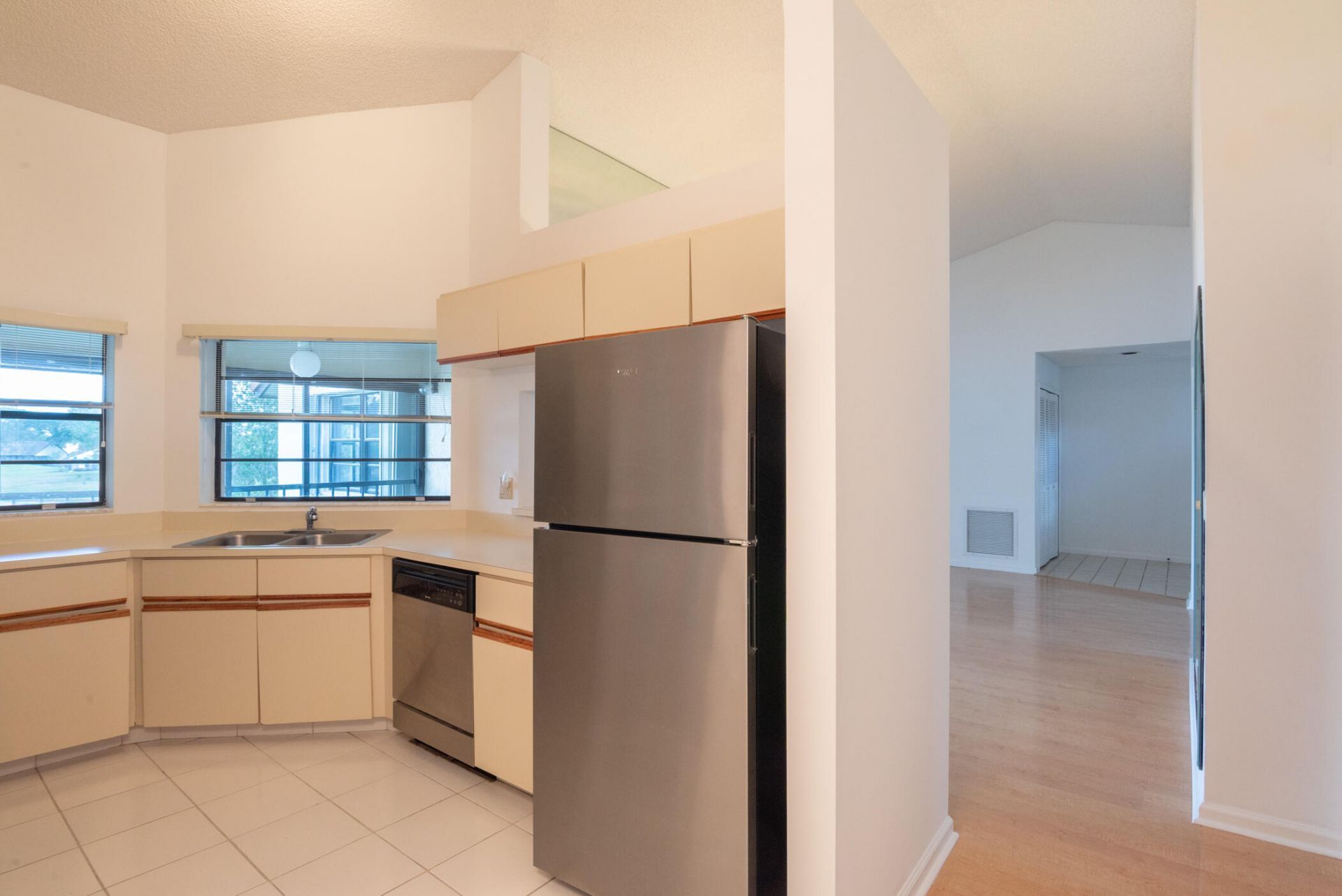 5829 Parkwalk Drive, Boynton Beach, FL 33472 Photo