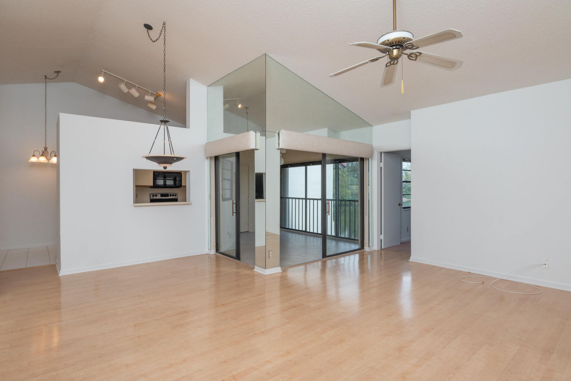 5829 Parkwalk Drive, Boynton Beach, FL 33472 Photo