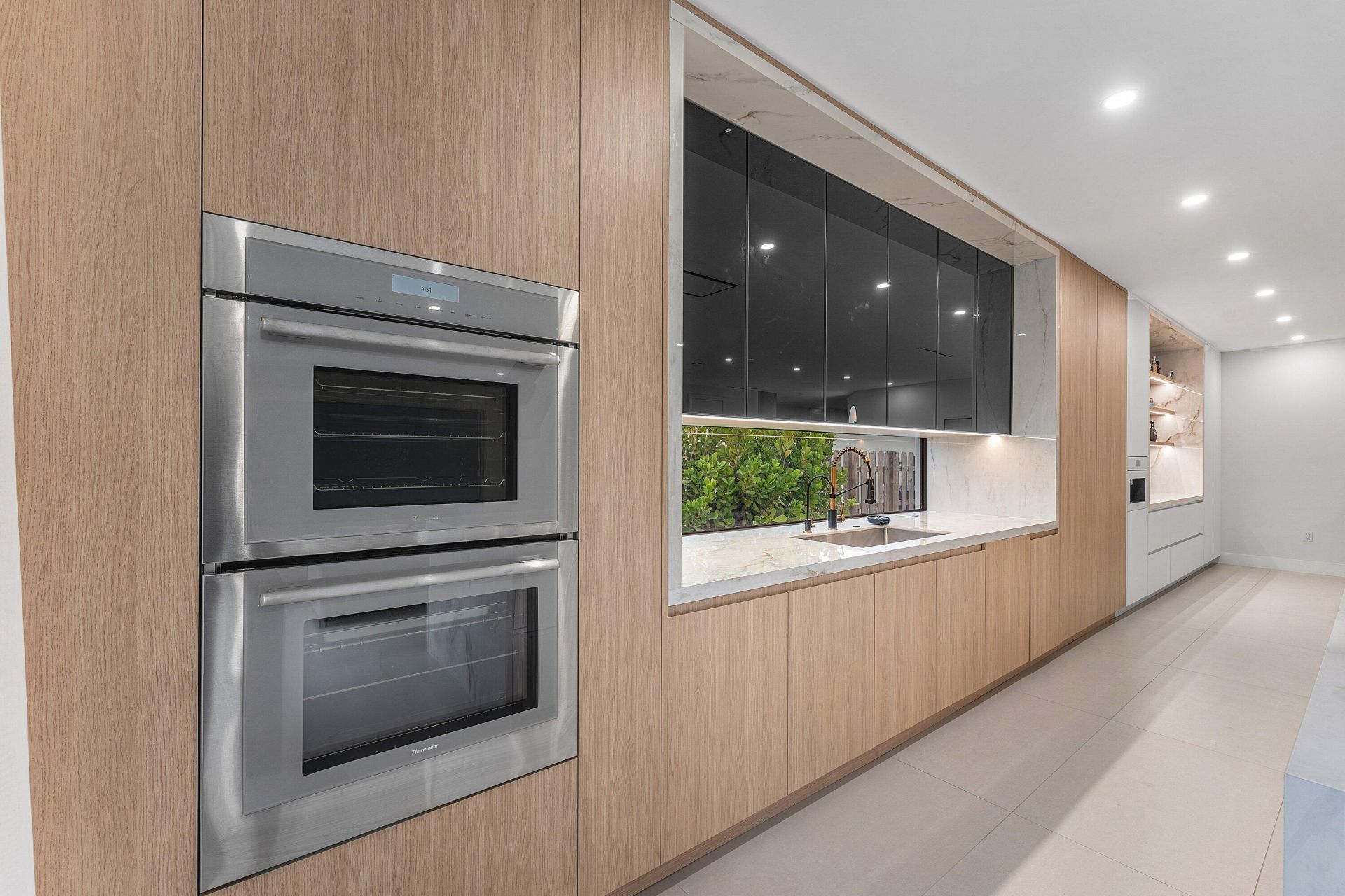 312 NE 210th Way, Miami, FL 33179 Photo