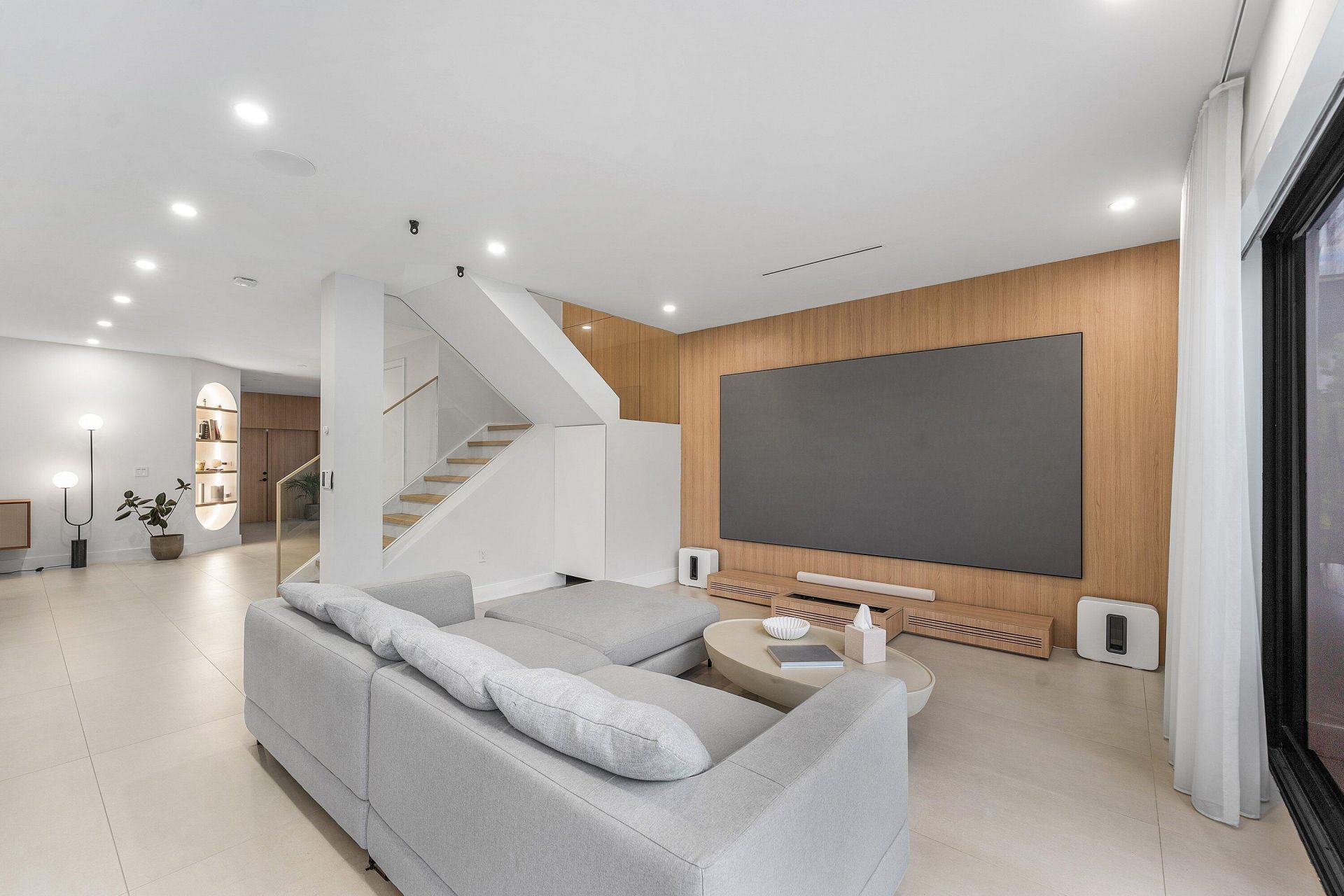 312 NE 210th Way, Miami, FL 33179 Photo