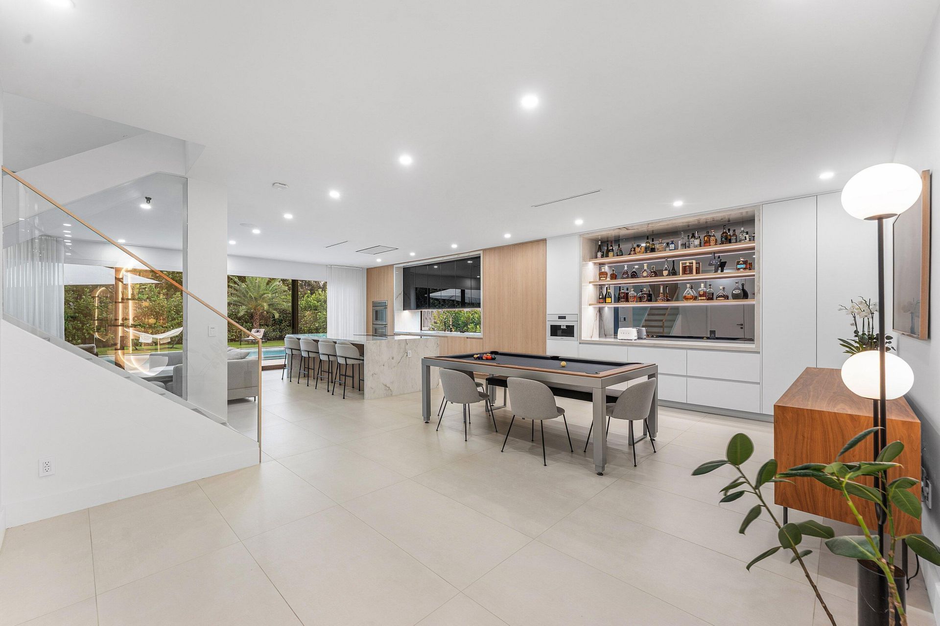 312 NE 210th Way, Miami, FL 33179 Photo