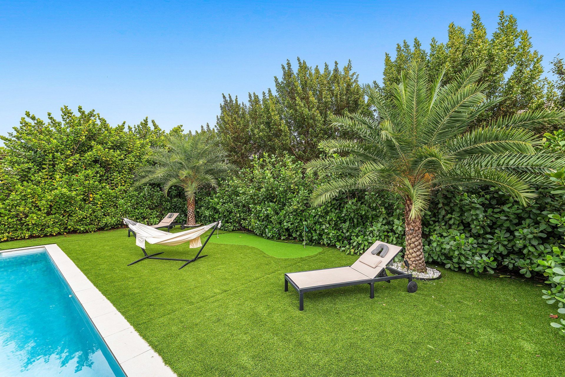 312 NE 210th Way, Miami, FL 33179 Photo