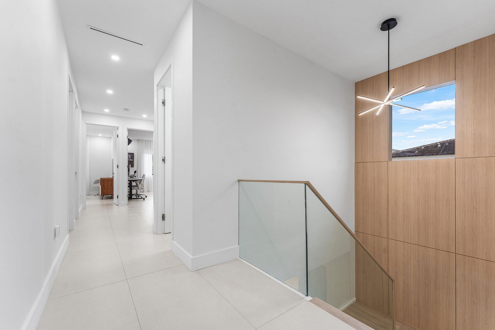 312 NE 210th Way, Miami, FL 33179 Photo