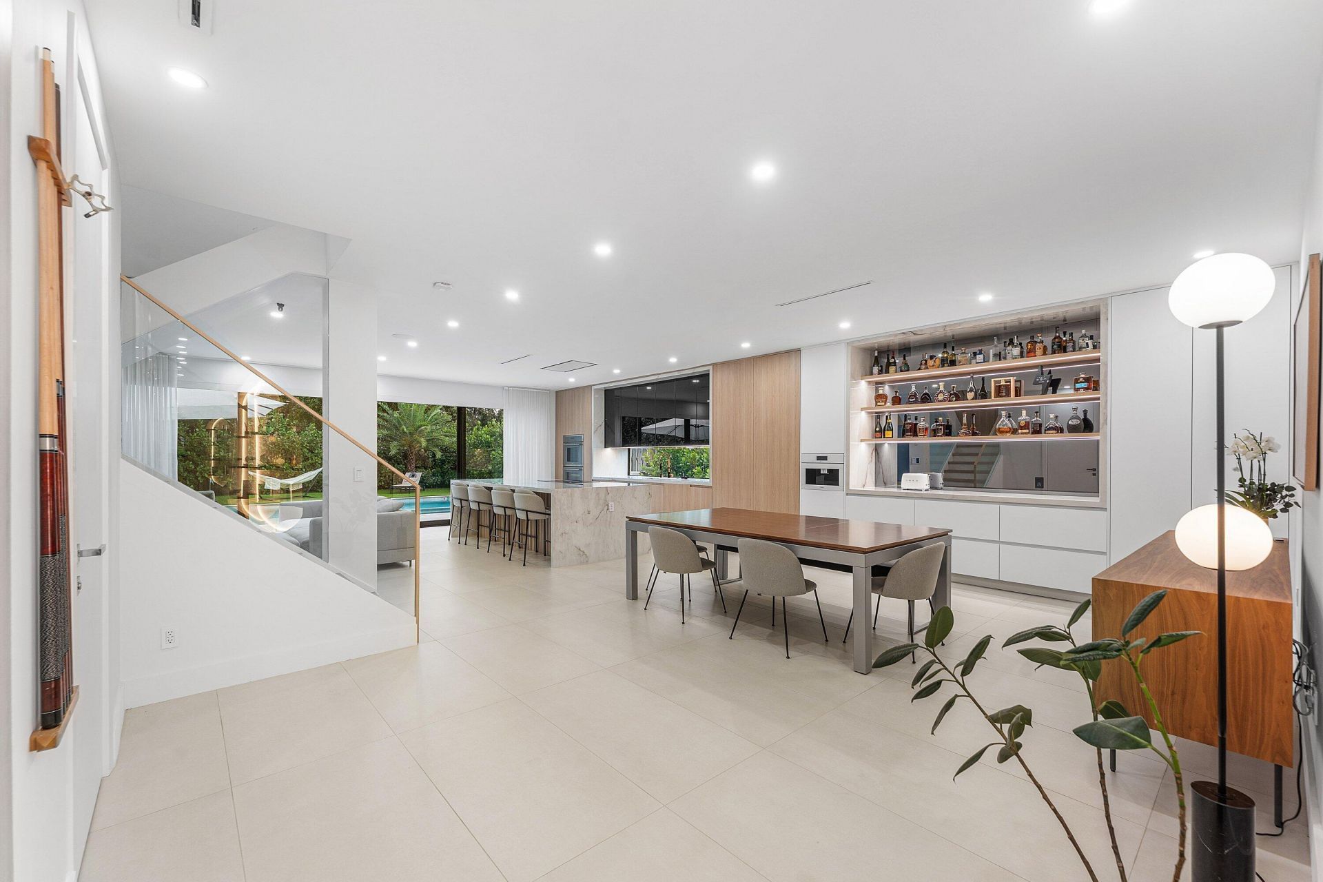 312 NE 210th Way, Miami, FL 33179 Photo