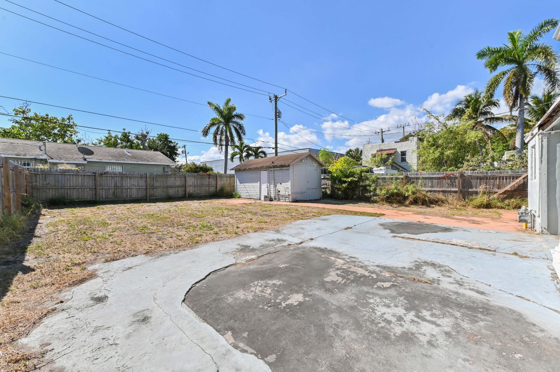 444 Monroe Drive, West Palm Beach, FL 33405 Photo