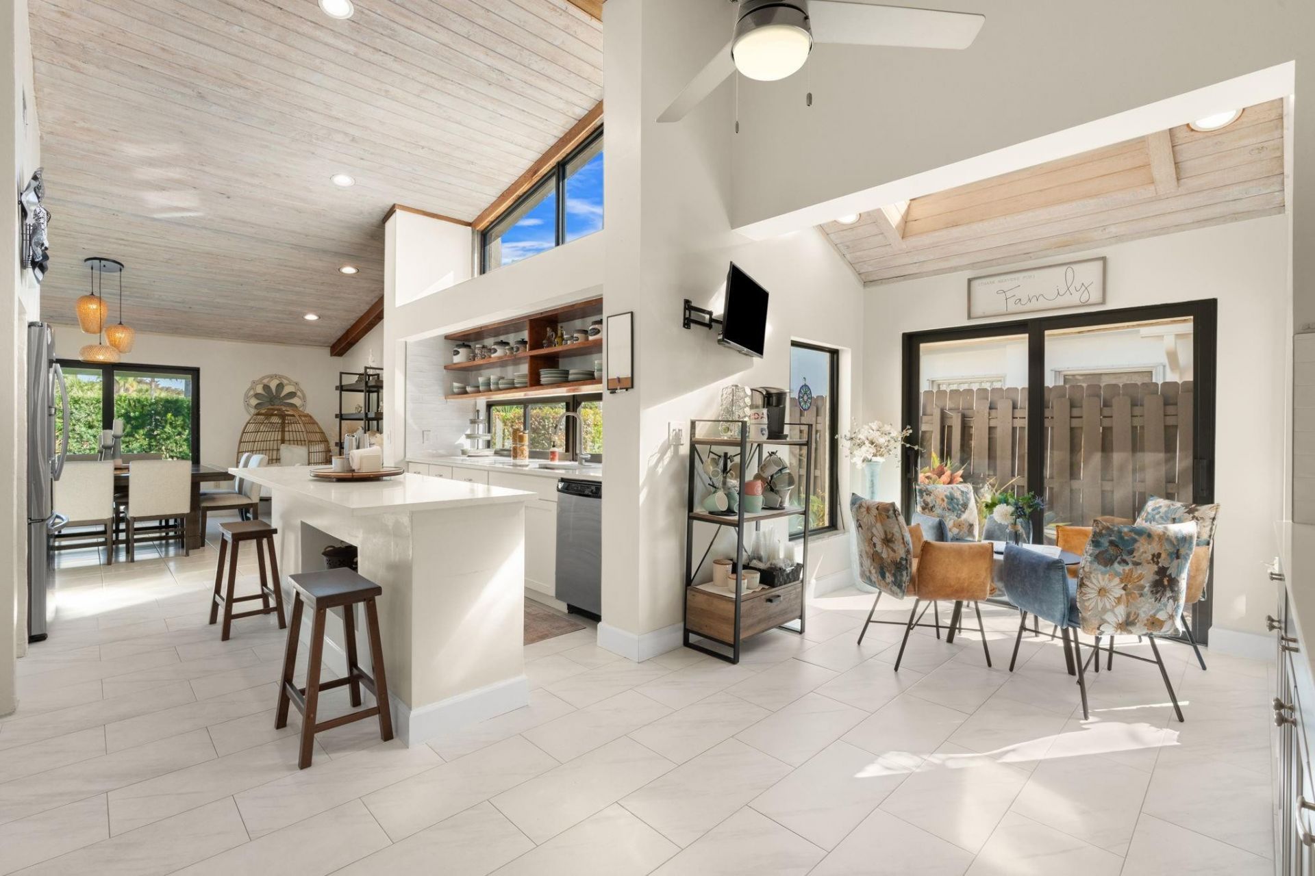 7554 Black Olive Avenue, Tamarac, FL 33321 Photo