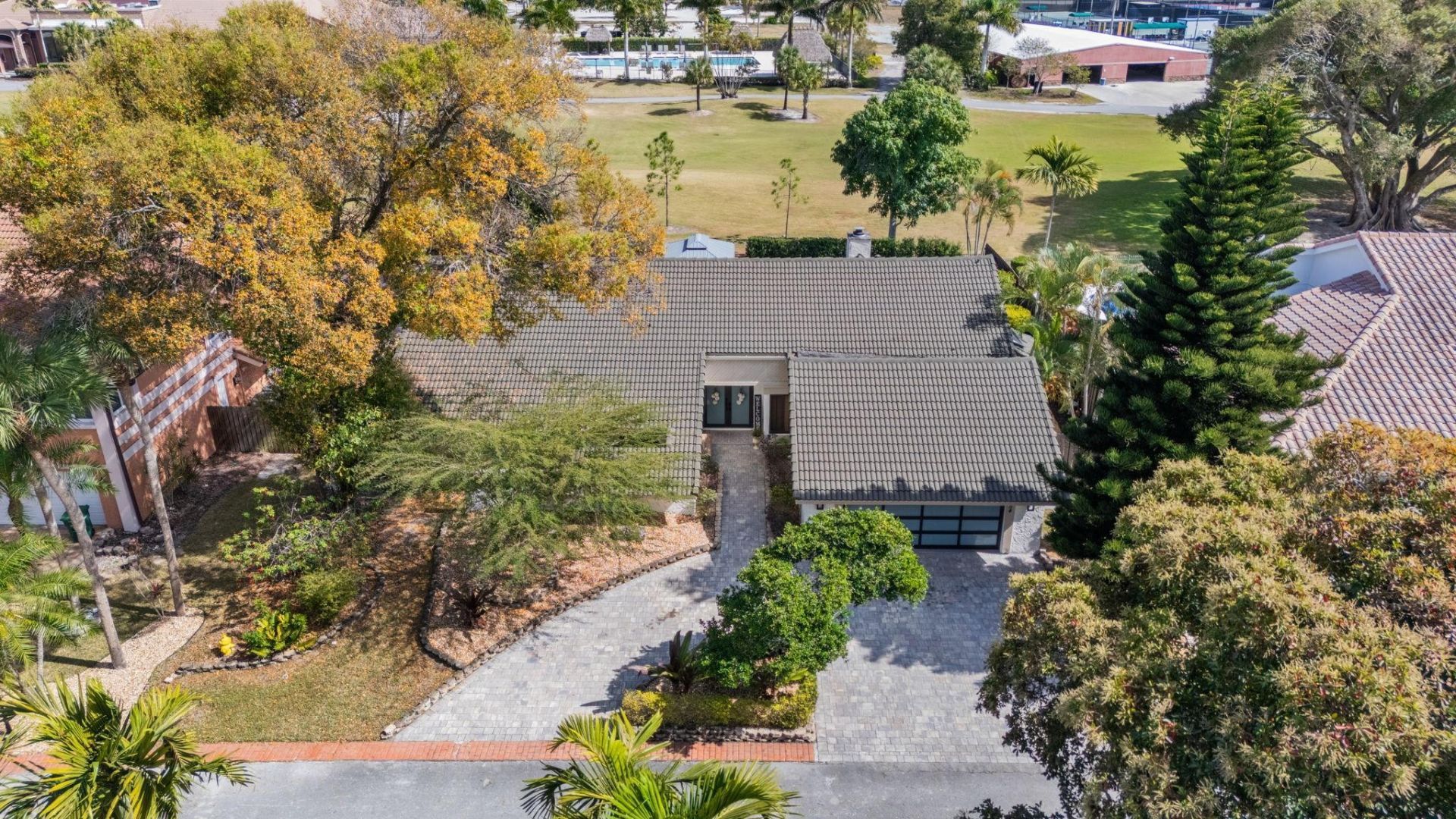 7554 Black Olive Avenue, Tamarac, FL 33321 Photo