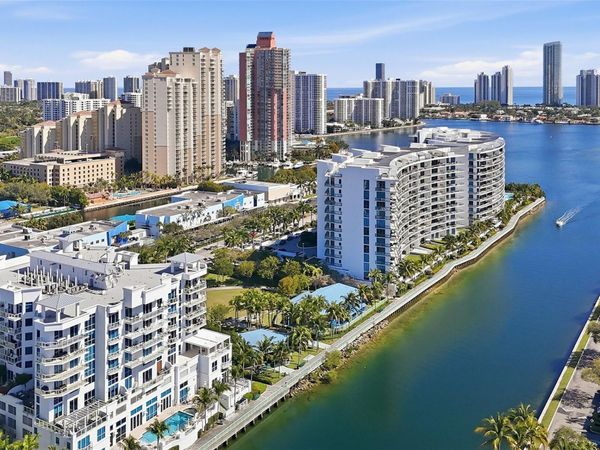 3030 NE 188th St, Unit 408, Aventura, FL 33180