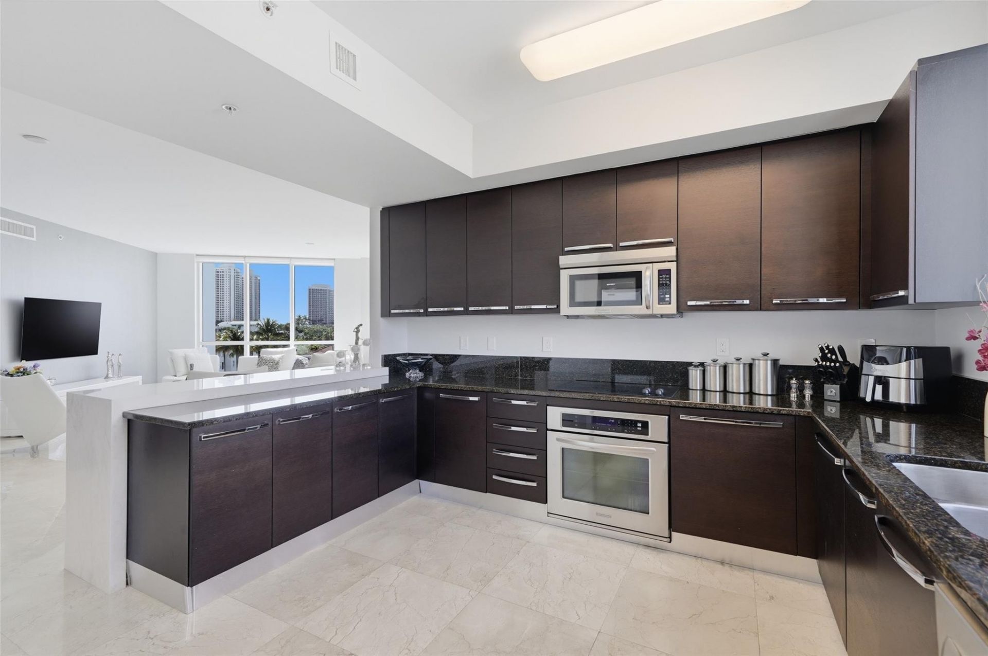 3030 NE 188th Street, Unit 408, Aventura, FL 33180 Photo