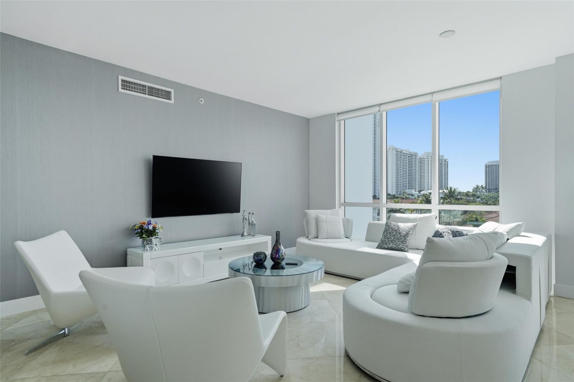 3030 NE 188th Street, Unit 408, Aventura, FL 33180 Photo