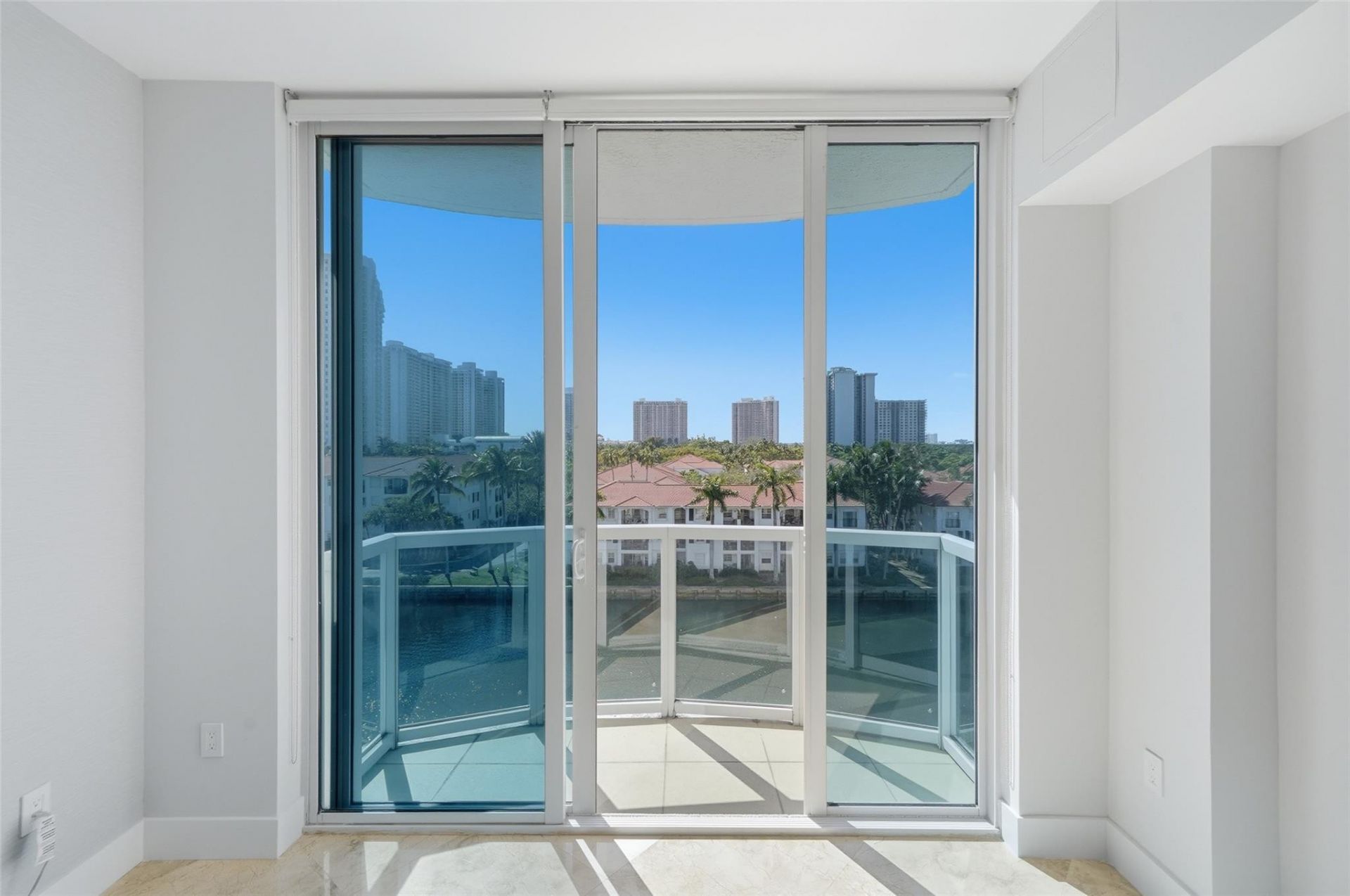 3030 NE 188th Street, Unit 408, Aventura, FL 33180 Photo