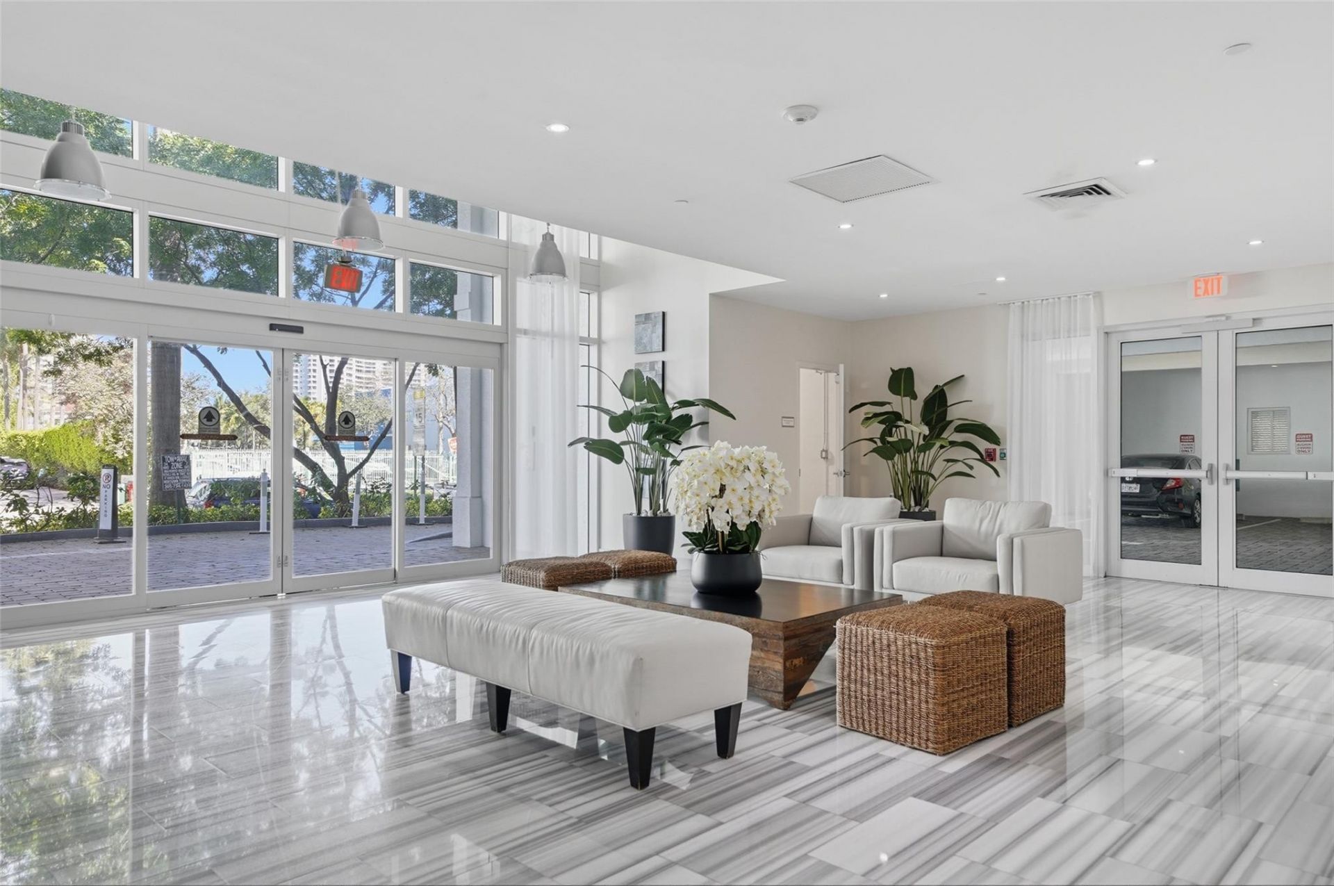 3030 NE 188th Street, Unit 408, Aventura, FL 33180 Photo