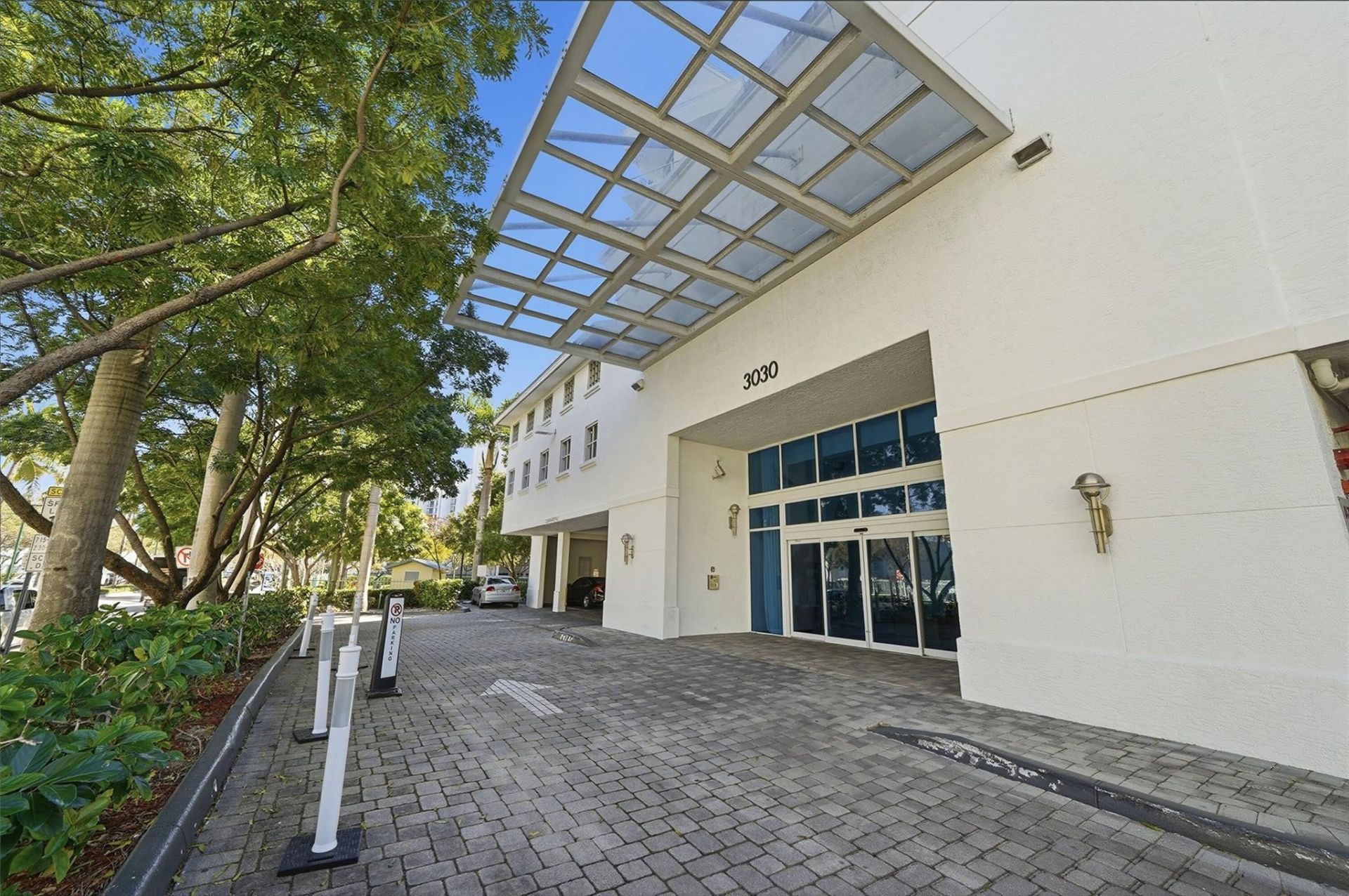 3030 NE 188th Street, Unit 408, Aventura, FL 33180 Photo