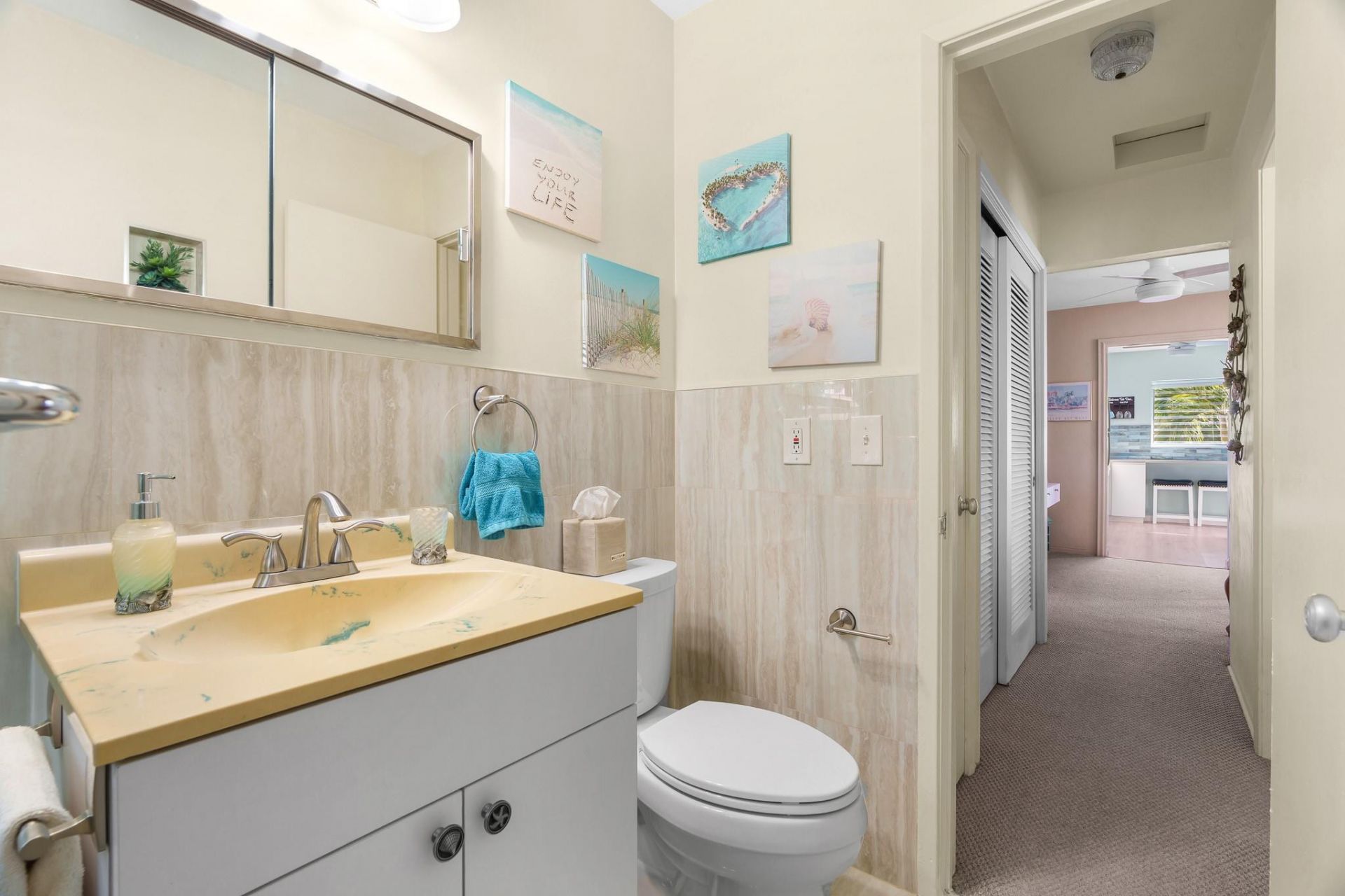 561 Bayshore Drive, Unit 7, Fort Lauderdale, FL 33304 Photo