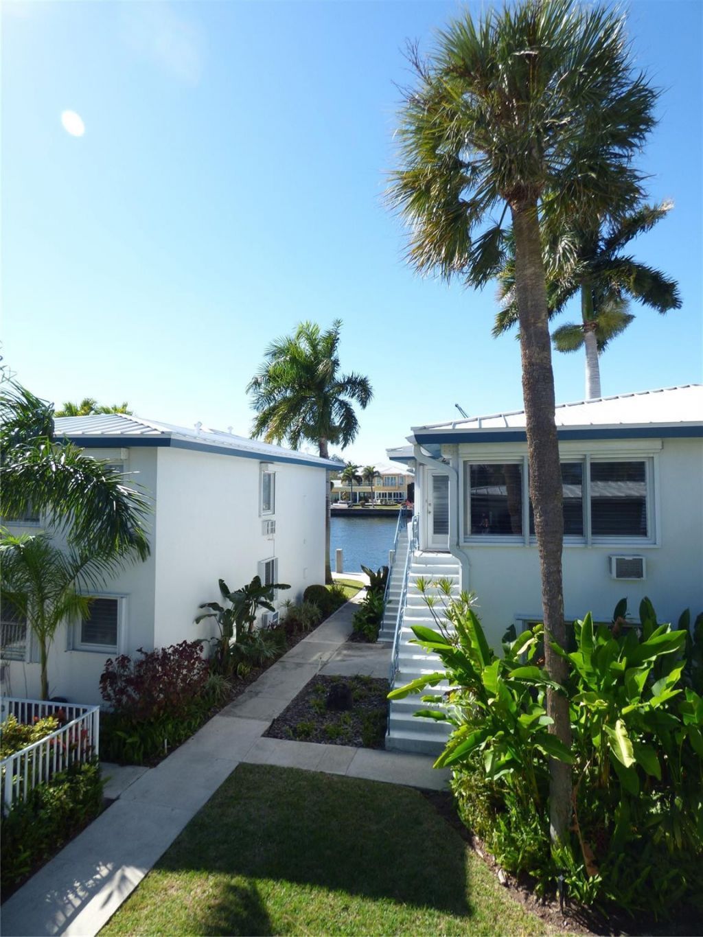 561 Bayshore Drive, Unit 7, Fort Lauderdale, FL 33304 Photo