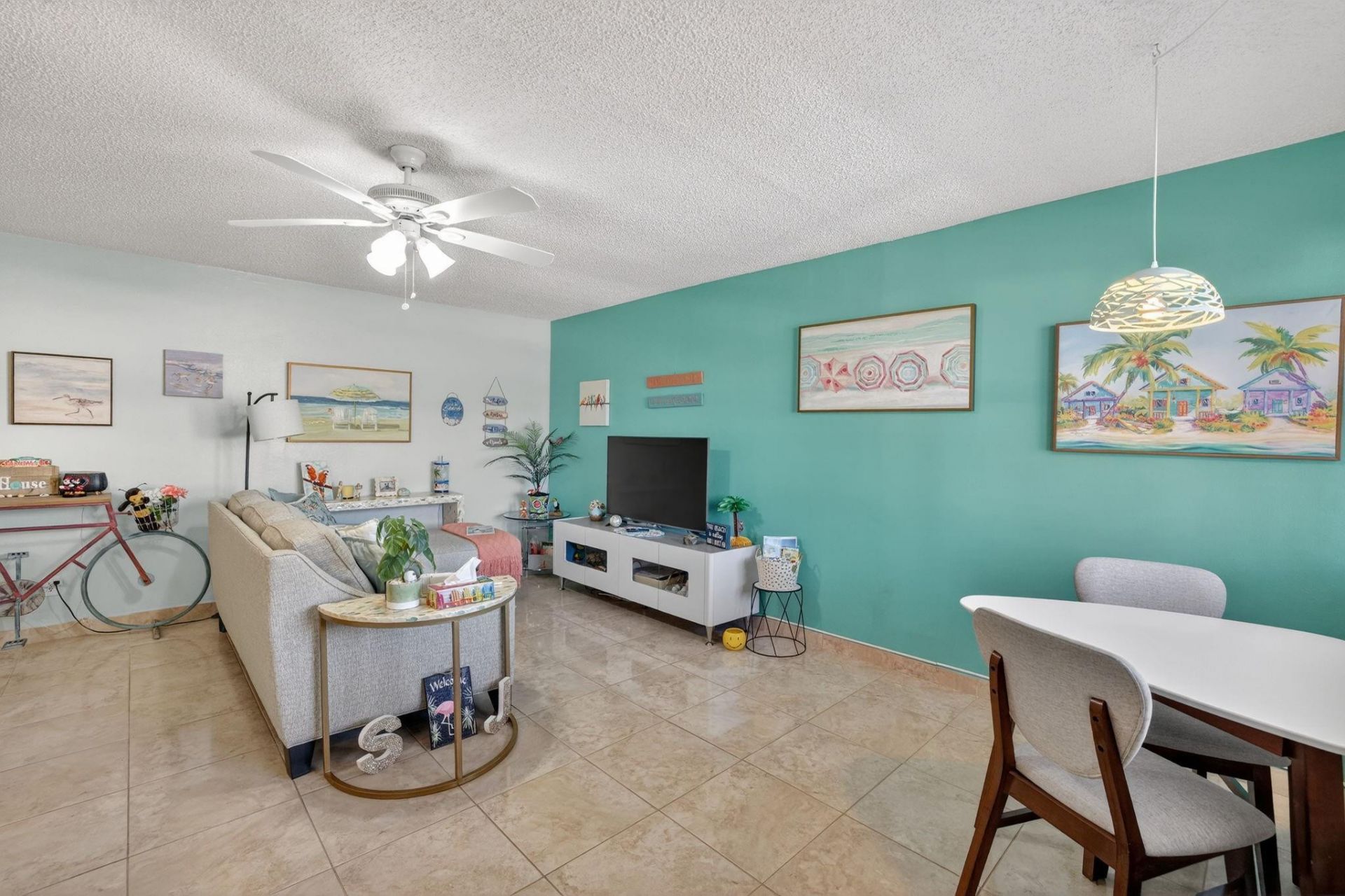 1354 N 12th Court, Unit 7B, Hollywood, FL 33019 Photo