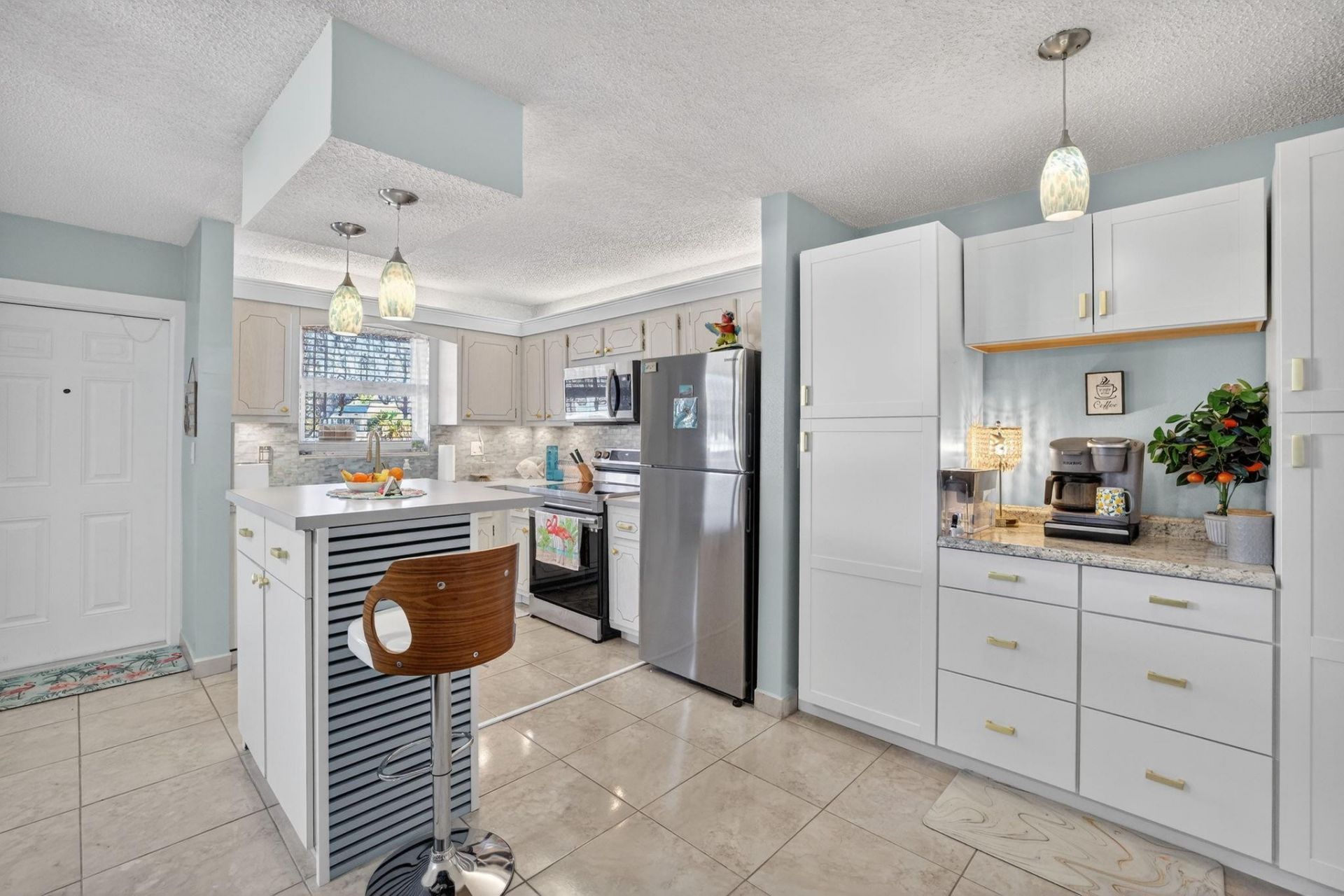 1354 N 12th Court, Unit 7B, Hollywood, FL 33019 Photo