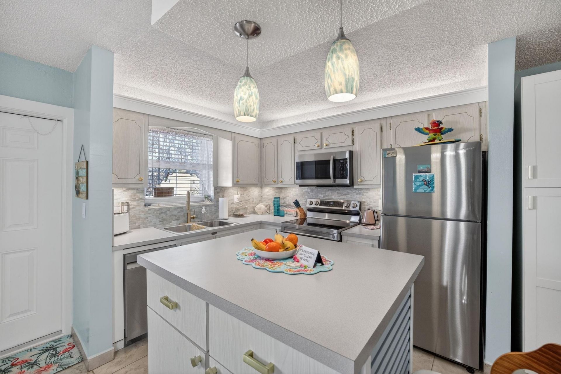 1354 N 12th Court, Unit 7B, Hollywood, FL 33019 Photo